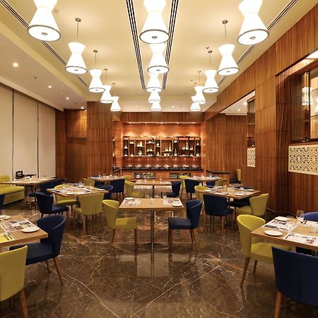 Lemon Tree Hotel Sohna Road Gurgaon Exteriör bild