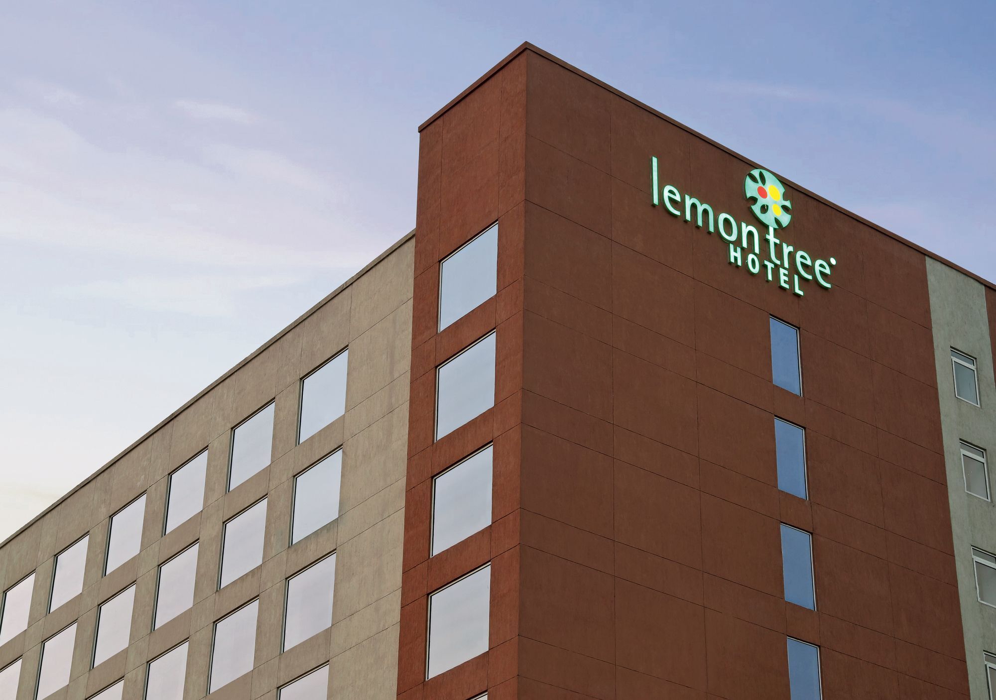 Lemon Tree Hotel Sohna Road Gurgaon Exteriör bild