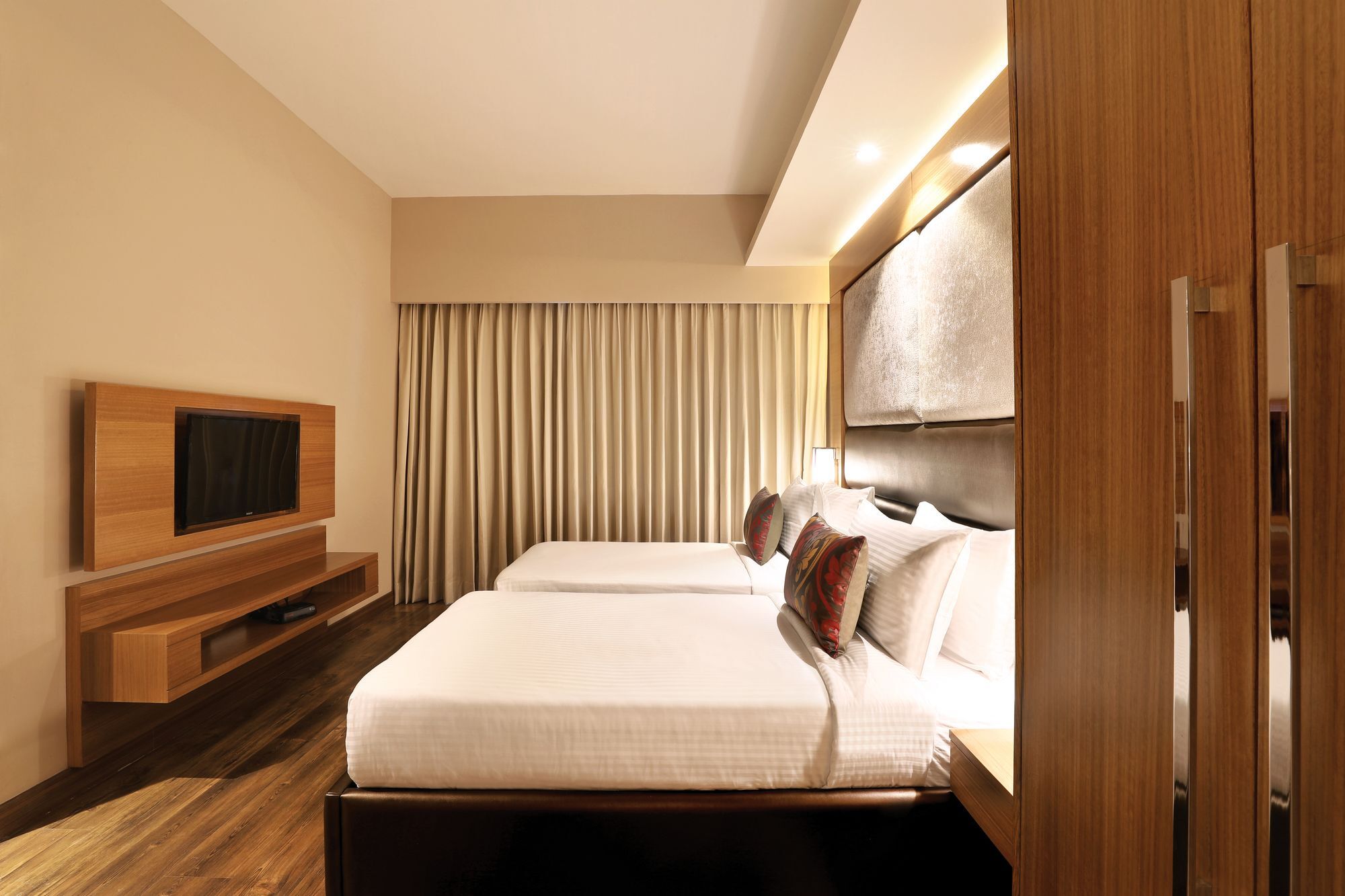 Lemon Tree Hotel Sohna Road Gurgaon Exteriör bild